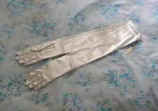 BNWOT DENTS Long Silver