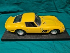 REVELL 08854 1:12 SCALE FERRARI 250 GTO 1962 RARE COLOR