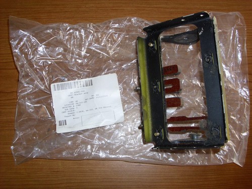 Piper navajo bracket assy - piper,