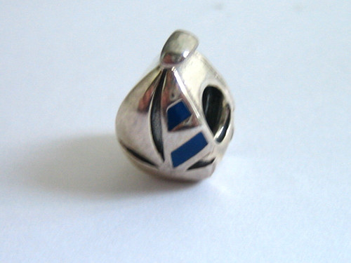 Chamilia charm sailboat - charm,