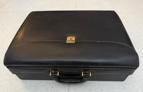 Gucci vintage attache - gucci,