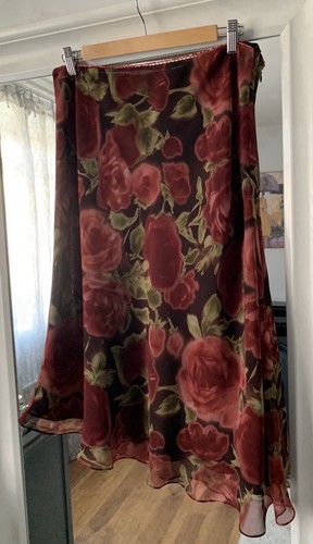 Ladies skirt size 16 - size,