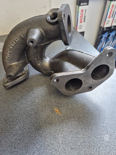 Rh exhaust manifolds - &,