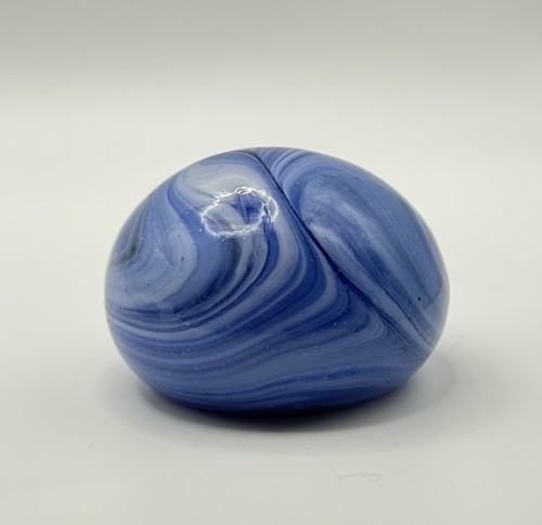 Blue white swirl art - art, glass