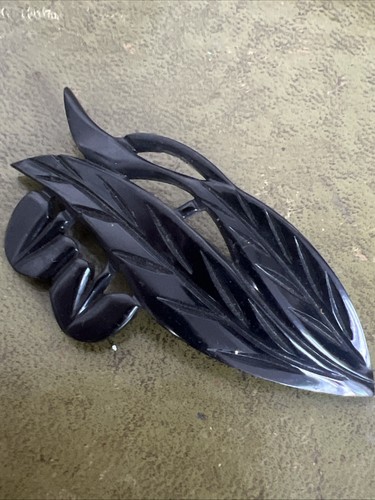 Whitby jet victorian - jet, carved