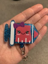 Cute Medical Syringe Badge Reel Retractable Clip With Clear ID Card Holder 