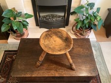 19th century 3 legged elm milking stool, dished top - lovely