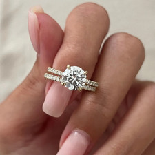 18K Yellow Gold Band Set Women