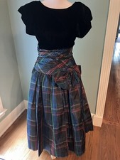 1980s Patty O`Neil Velvet &