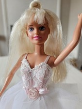 Hasbro Sindy Doll Ballerina