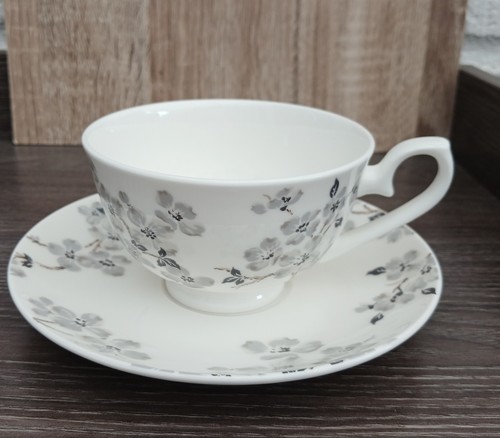 Laura ashley bone china - ashley,