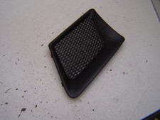 Alfa Romeo GT front upper