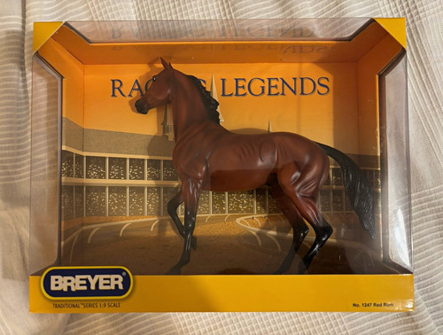 Breyer traditional red - red, rum