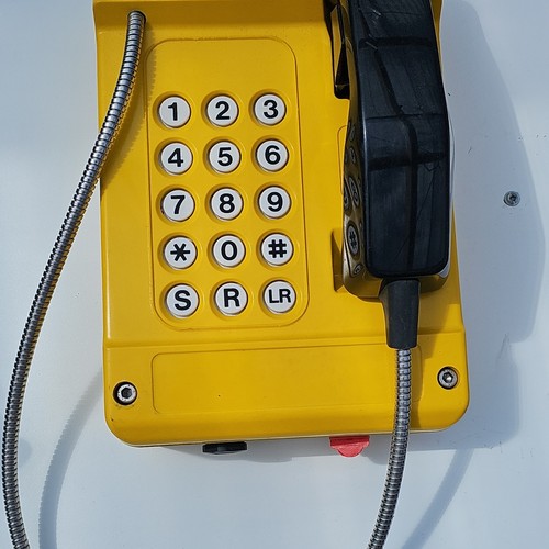Gai tronics yellow wall - wall, mount