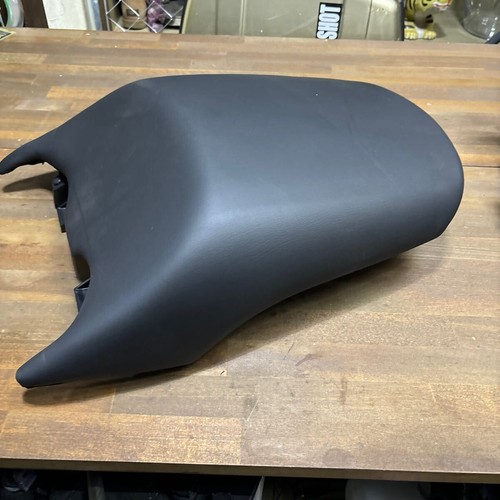 Bmw r1200rt genuine seat - bmw, rear