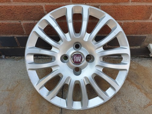 Fiat punto wheel trim hub - punto, 15"