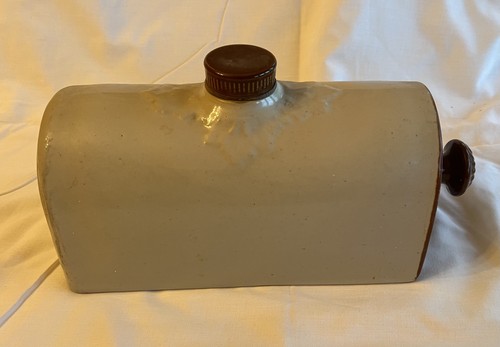 Vintage ceramic bed - vintage, warmer