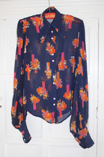 JEFF BANKS-Vintage & Rare 1970s ladies blouse100% Rayon 2 sewn tears Size: Small