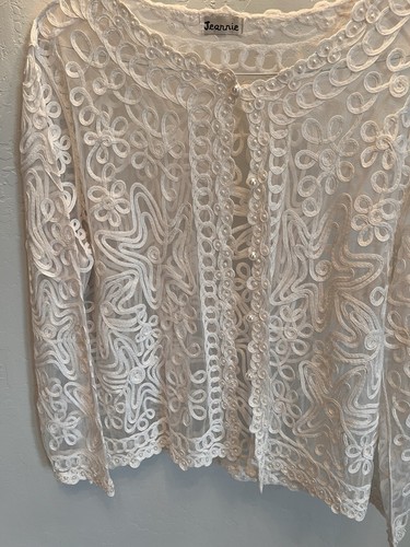 White pearl sweater size - pearl,