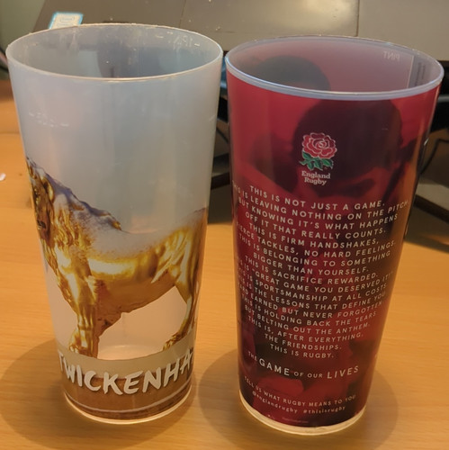England rugby plastic beer - rugby,