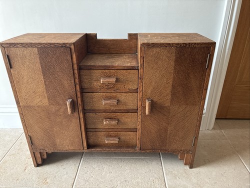Small oak cupboard - small,