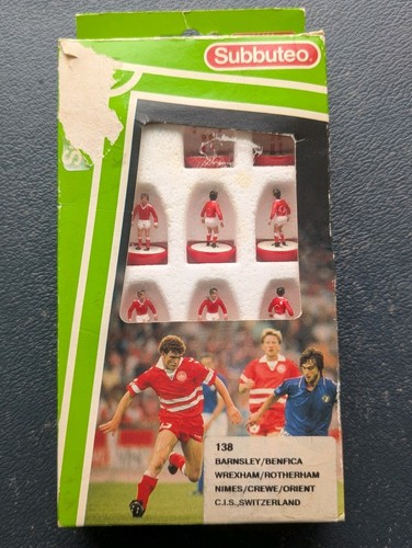 Subbuteo lightweight ref - ref, 138