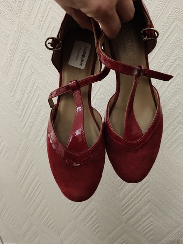 Red patent and suede hotter - suede,