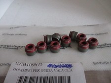 New Genuine Lamborghini Engine Valve Stem Oil Seals QTY X10 07M109675