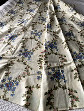 1988 Laura Ashley Cotton - finished edges tablecloth or fabric 2.54 m x 1.05 m