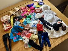 Sindy / Barbie size bundle of clothes, hats etc, some Pedigree & Mattel.