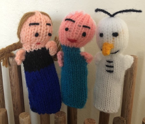 Hand knitted frozen finger - 3,