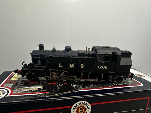 Bachmann steam locomotive - steam,