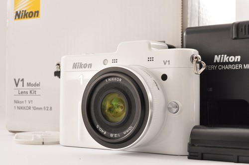 Near mint nikon - 1, v1