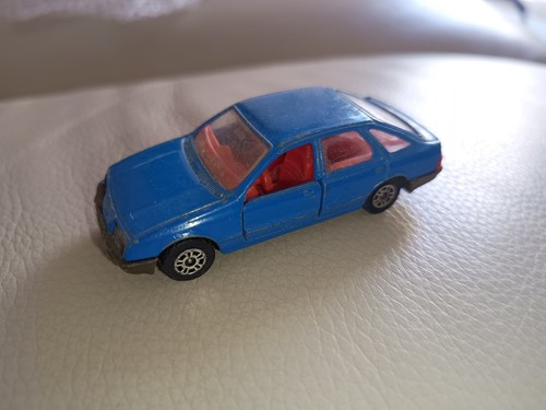 Corgi ford sierra - corgi,