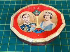 Vintage Souvenir Royal GE Tin