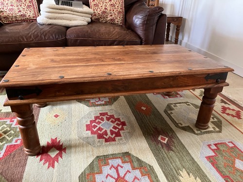 Coffee table thakat - coffee,