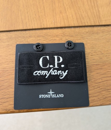 Stone island badge with - island,