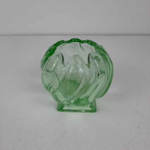Bagley equinox vase uranium - equinox,