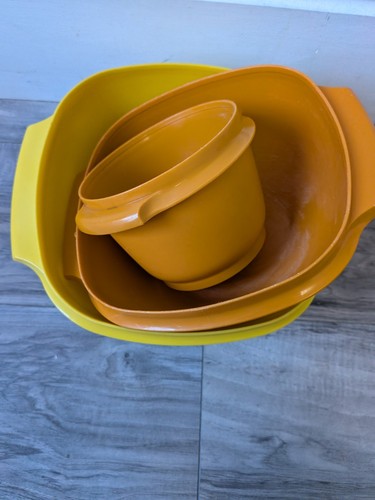Vintage tupperware servalier - vintage,