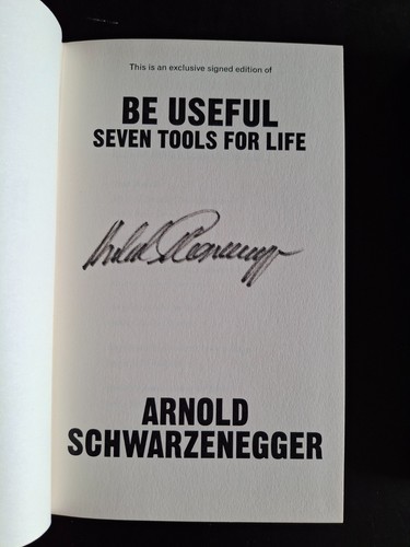 Arnold schwarzenegger signed - schwarzenegger,
