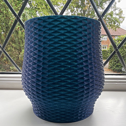 Textured shimmer blue round - textured,