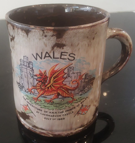 Ewenny welsh studio pottery - studio,