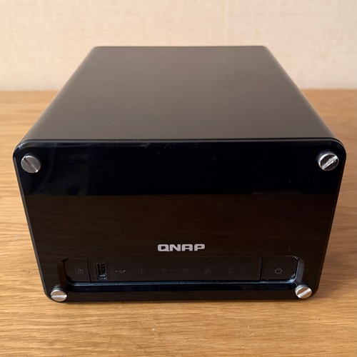 Qnap 219 bay desktop nas - qnap,