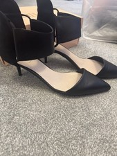 Faith Shoes Black Leather Suede Kitten Heel Size 7 EUR 40