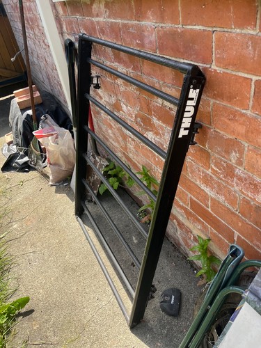 Thule car roof tray - roof,