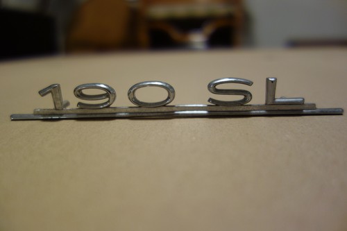Mercedes benz 190 emblem - sl,