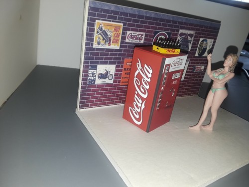 25 old style bottle - 1:24,