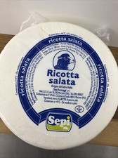 Ricotta Salata , Italian