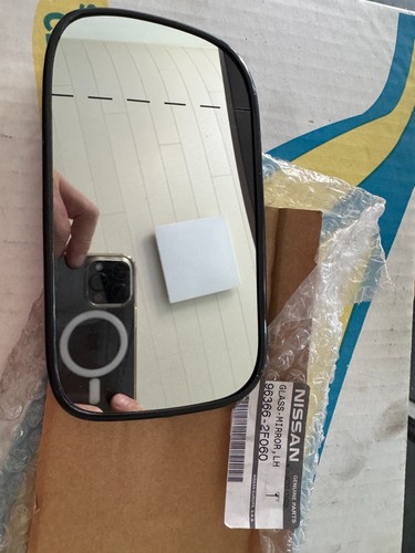 Nissan primera p11 mirror - nissan,