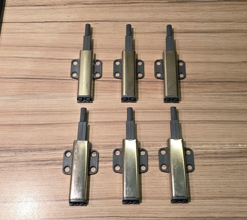 Ikea besta push to - push,